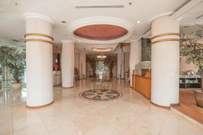 Отель Hotel Bulevar Tanjung Duren Jakarta  Джакарта